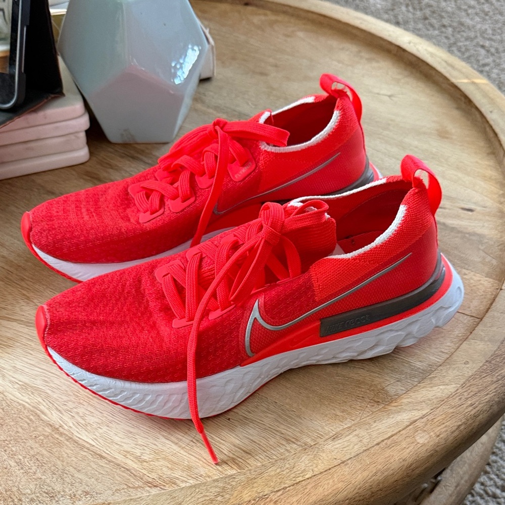 Nike Red Orange React Running Infinity Women's Sn… - image 3